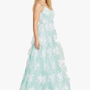 NWT $170 Lace Prom/Formal Dress, 3/4, White & Mint, Say Yes To The Prom